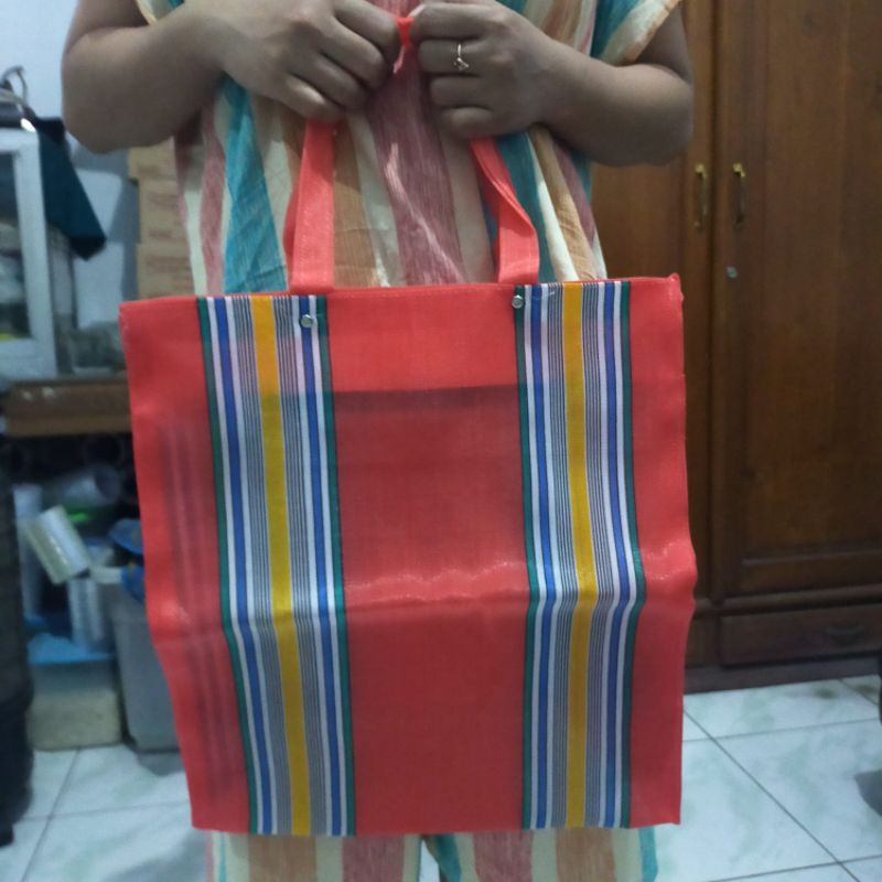 TAS BAGOR TANGGUNG WARNA MERAH ,KUNING (RANDOM)