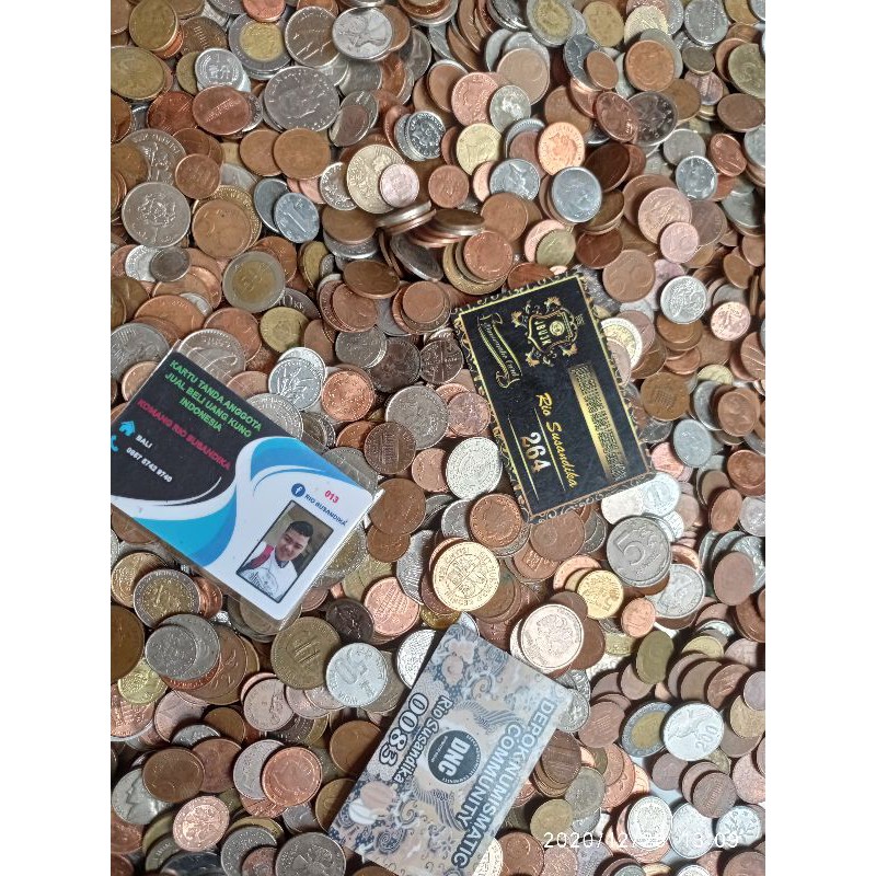 Uang Koin Negara Asing Kiloan Campur Kondisi Layak Koleksi Investasi Di Resin Untuk Lantai Dll. Acak