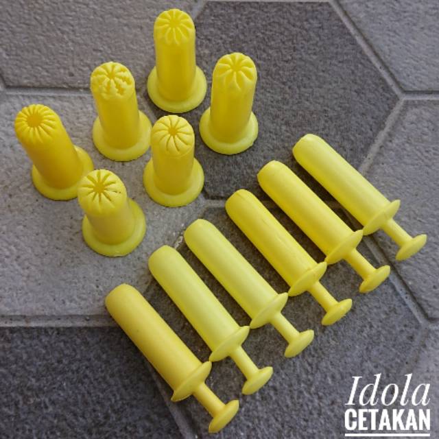 Cetakan Kue Semprit Dorong 6 Motif Spuit Dorong Plastik