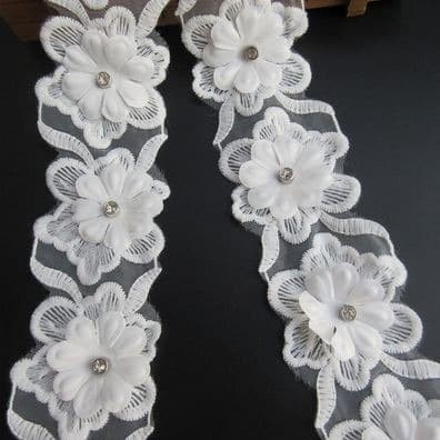 Lace Patch - White Flower Beading #24 (4pcs)