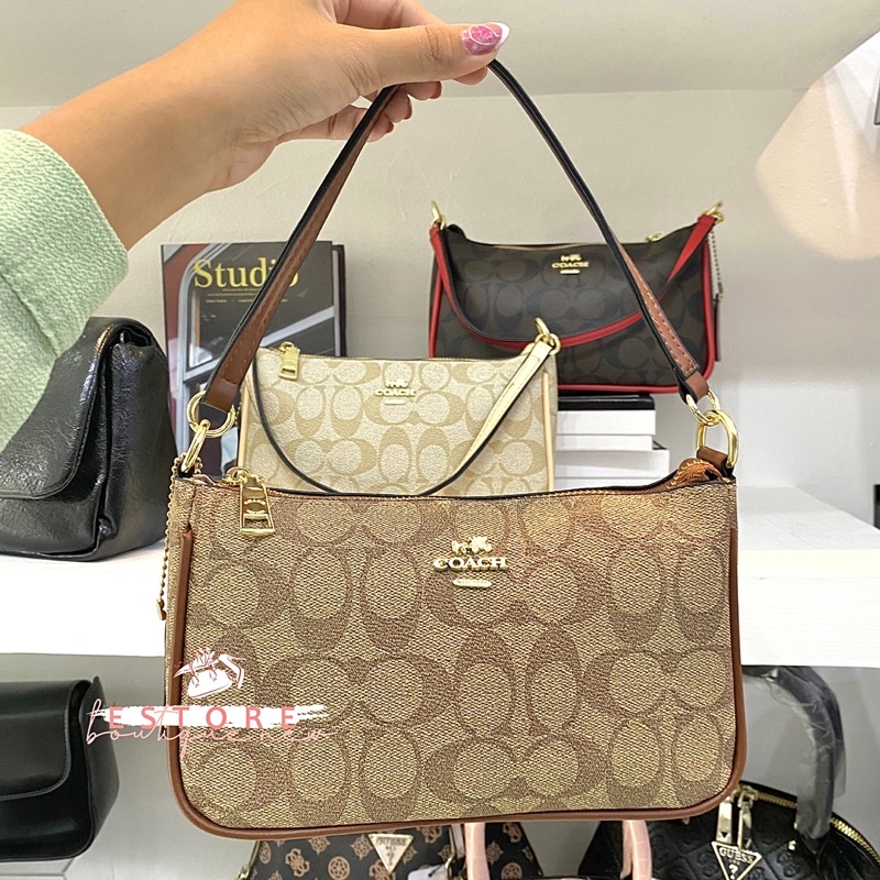 New Ch Mini Signature Shoulderbag