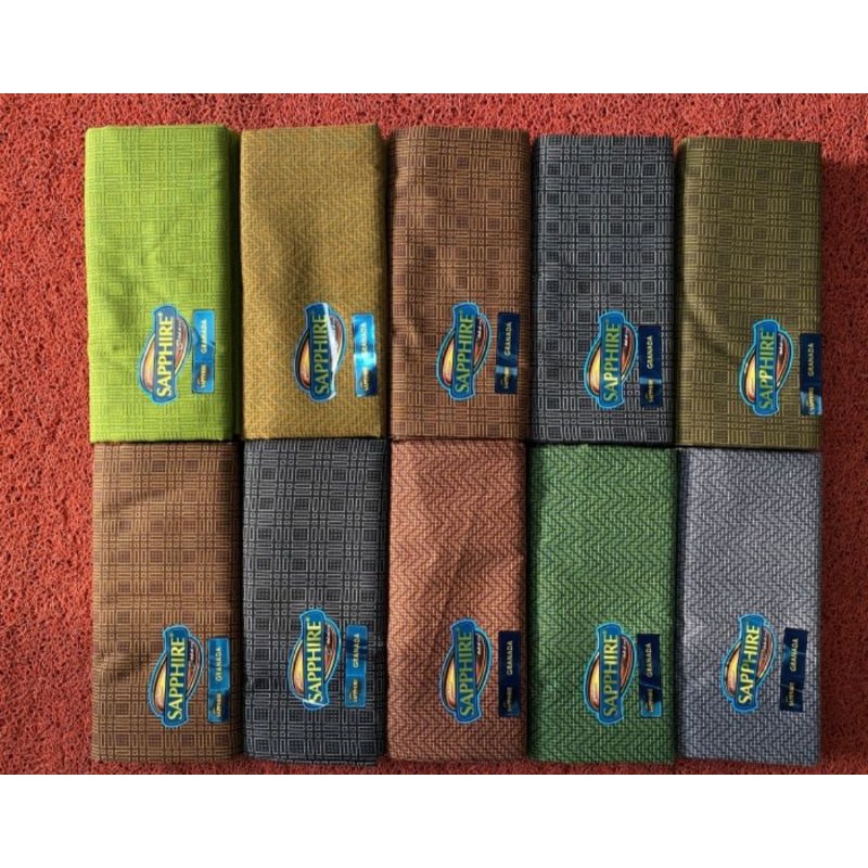 Sarung Sapphire motif Granada