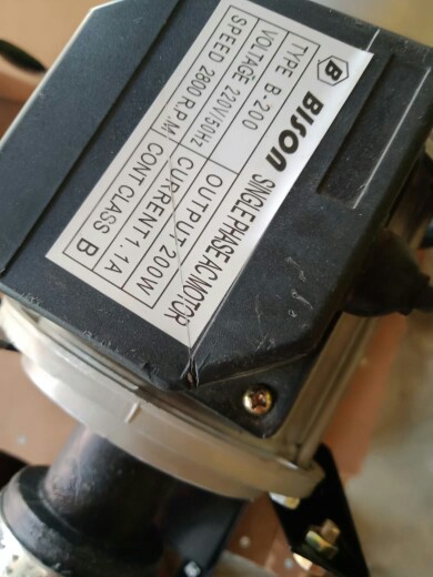 Parut Kelapa Tanpa Mencungkil Batok Kelapa