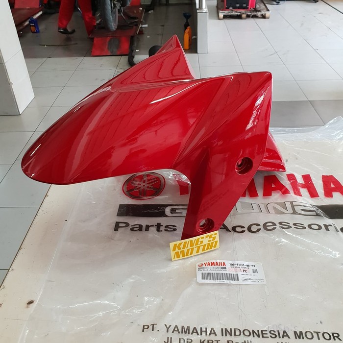 SPAKBOR DEPAN NEW NMAX, N-MAX CONNECTED 202 MERAH METALLIC (2DP-P3)