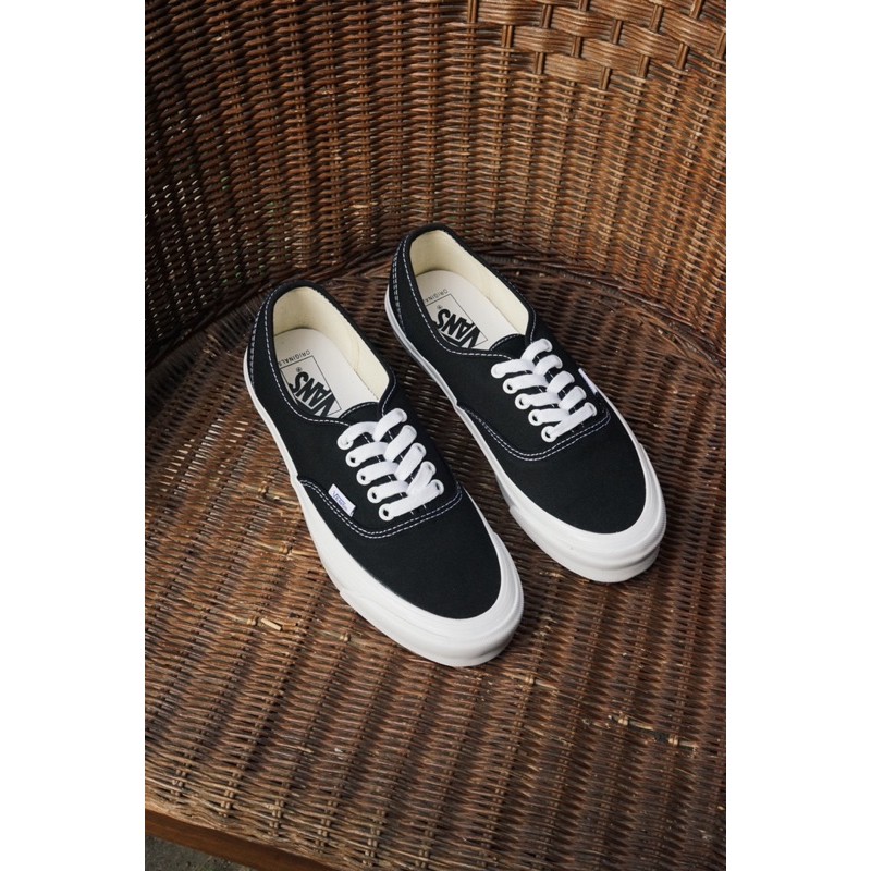 Vans Vault OG Authentic Black/ White