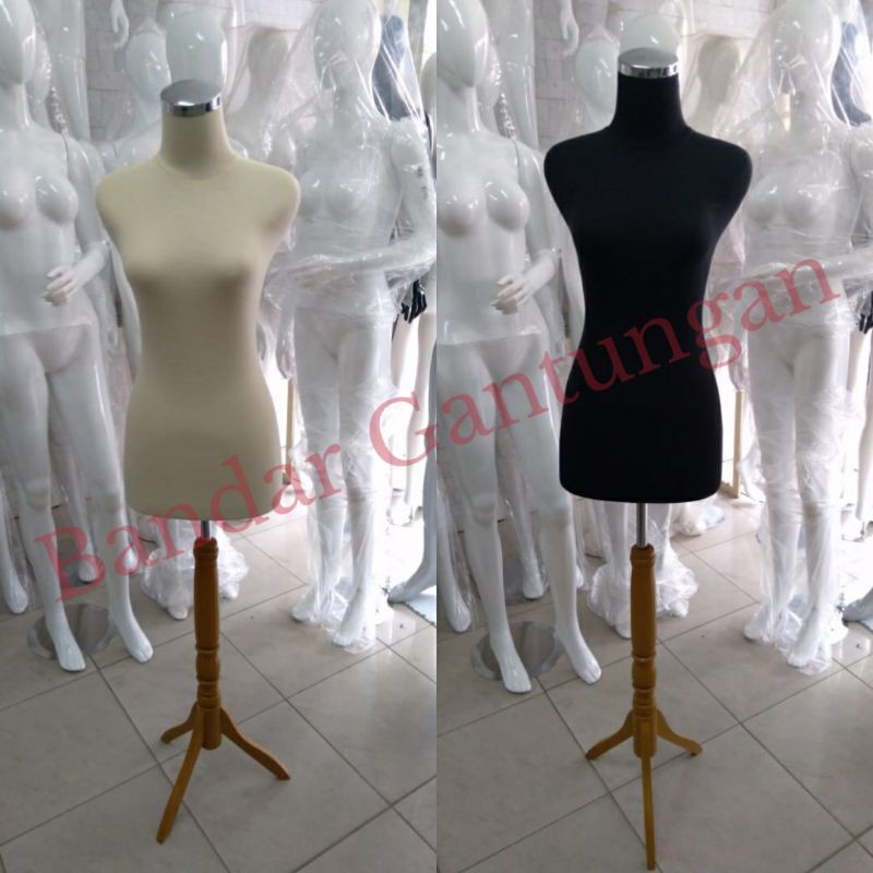 Manekin Dress Making Cewe/Manekin Setengah Badan Lapis Kain Topi Besi/Patung Manekin DM Cewek