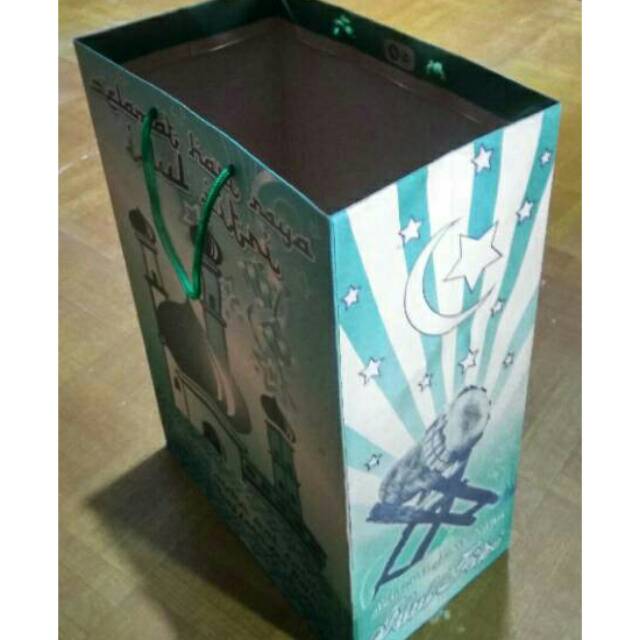 

Paper bags Idul Fitri Tempat Parcel Murah