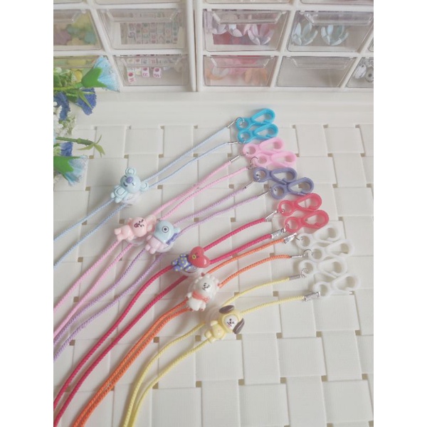 2 In 1 Kalung Masker Strapmask Gantungan Masker BTS