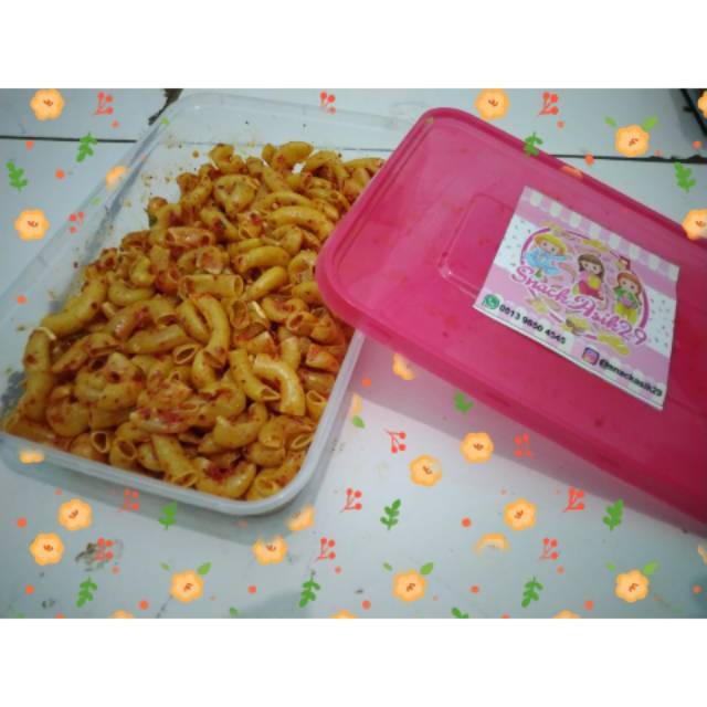 

Makroni Kriuk Zaman Now ( Makroni Kriuk Pedas 250 gr ) by snackasik29