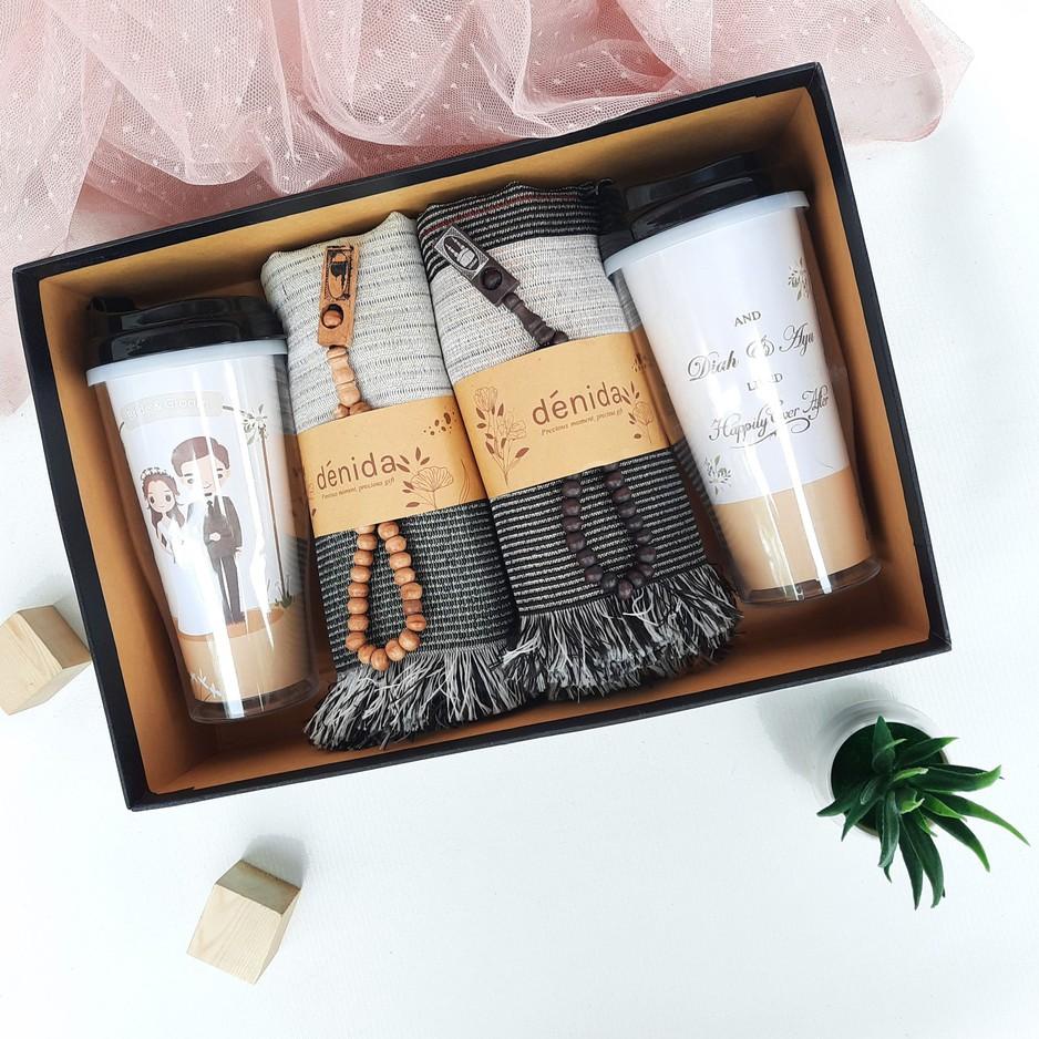 

[PRODUK GGNHC] KADO PERNIKAHAN HAMPERS WEDDING KADO NIKAH BOTOL MINUM COUPLE KADO NIKAHAN KADO WEDDING RM7