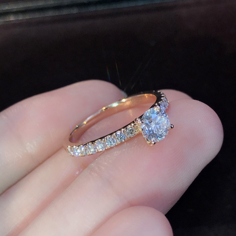 Cincin Lapis Emas 14K Dengan Batu Zircon Kubik Untuk Wanitatunanganpernikahan