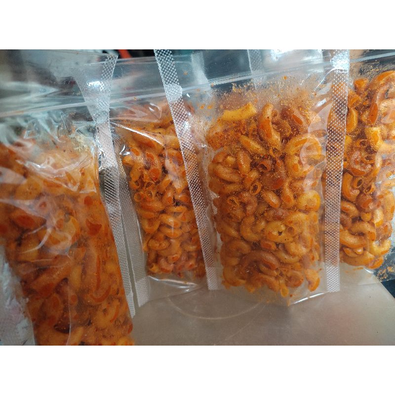 

(KDA_SNACK)Makroni_Basah100gram