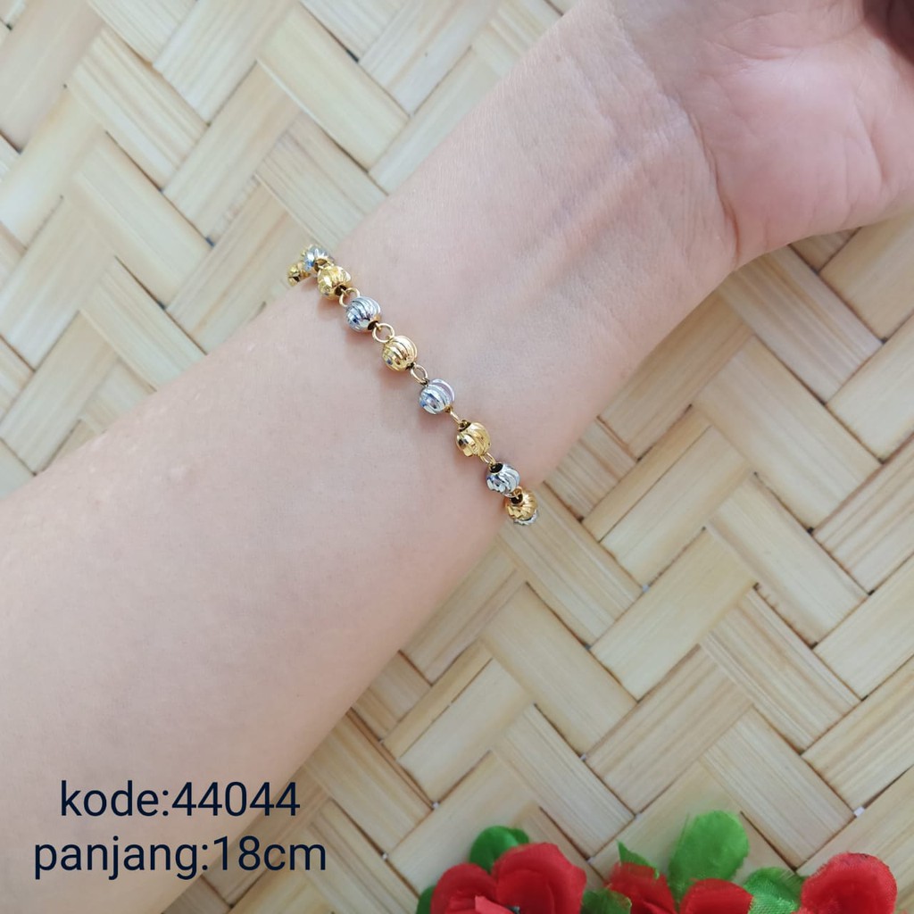 44044 Gelang Tangan Rantai Kombinasi Lapis Emas Bola Ukir Kecil Tiara Jewelry Shopee Indonesia