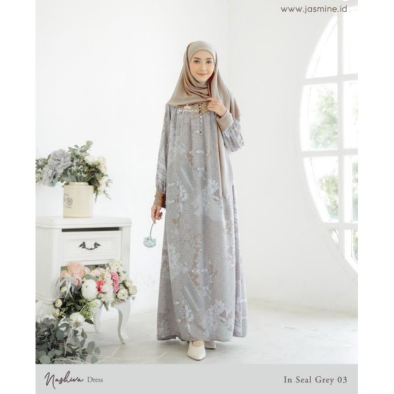 NASHWA dress by Jasmine