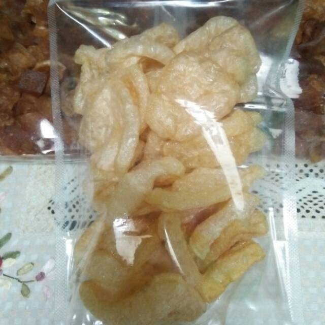 

Kerupuk kulit mentah