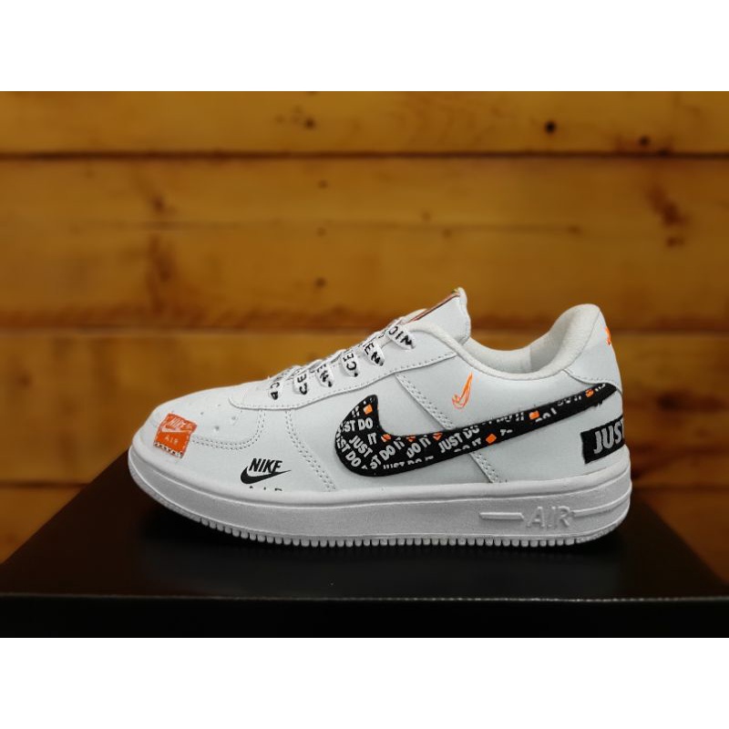 ⭐COD SEPATU NIKE JUST DO IT PRIA SEPATU NIKE JUST DO IT PREMIUM GRADE A ORI NIKE FULL WHITE SEPATU SNEAKERS WANITA NIKE AIR FORCE ONE JUST DO IT NIKE AIRFORCE1 JUST DO IT NIKE JDI SEPATU NIKE PUTIH POLOS SEPATU NIKE AIR FORCE 1 COWOK SEPATU SPORT CEWEK-3
