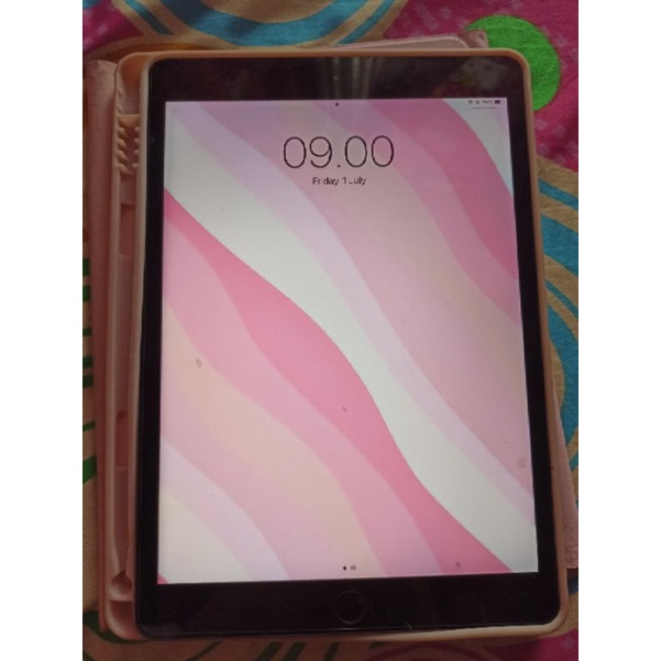 preloved ipad 8 wifi only 32gb bekas