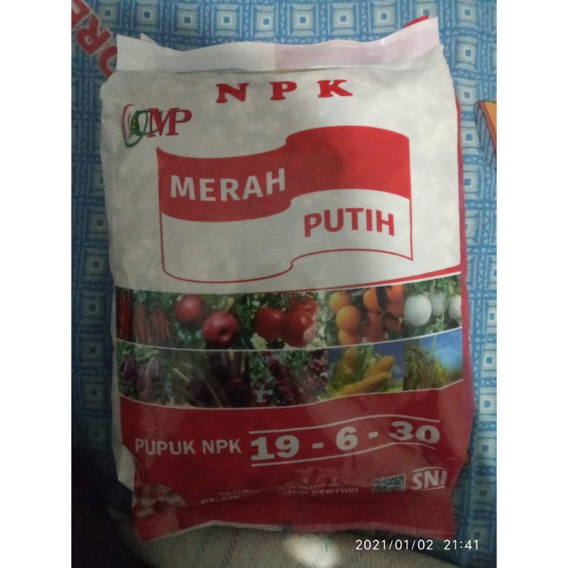 NPK MERAH PUTIH 1KG