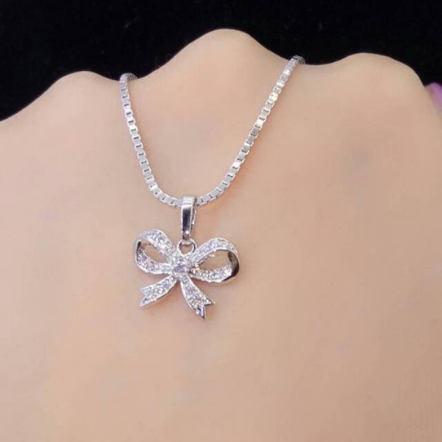 Kalung Lapis Emas Putih Tabur Swarovski Persis Perhiasan Emas dan Berlian Asli