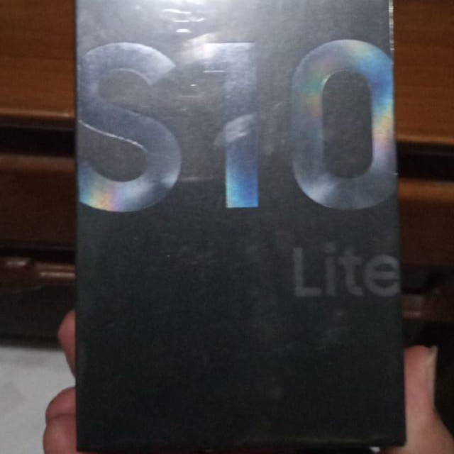 Samsung Galaxy S 10 Lite