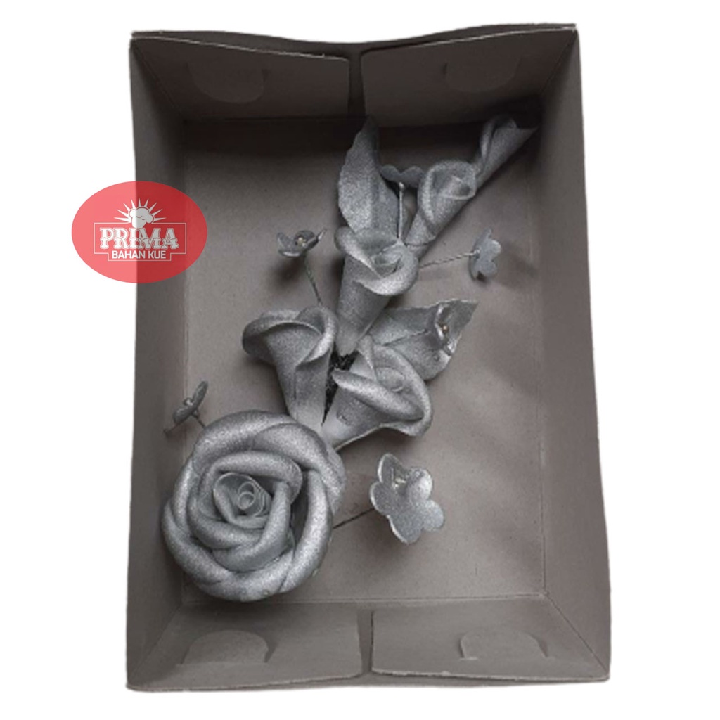 

MAWAR SPONGE KECIL " SILVER " -HIASAN MAWAR-HIASAN TART-HIASAN CAKE-DEKORASI KUE