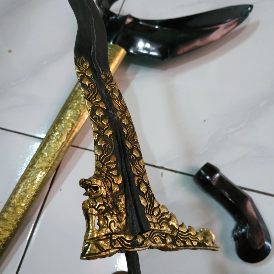 Keris Singo Barong Luk 7 Kinatah Kamarogan Kamardikan