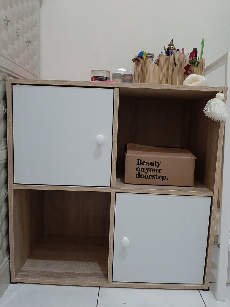 Rak Lemari Buku Pajangan Tv Serbaguna 4 Kotak Minimalis Kayu Dapur