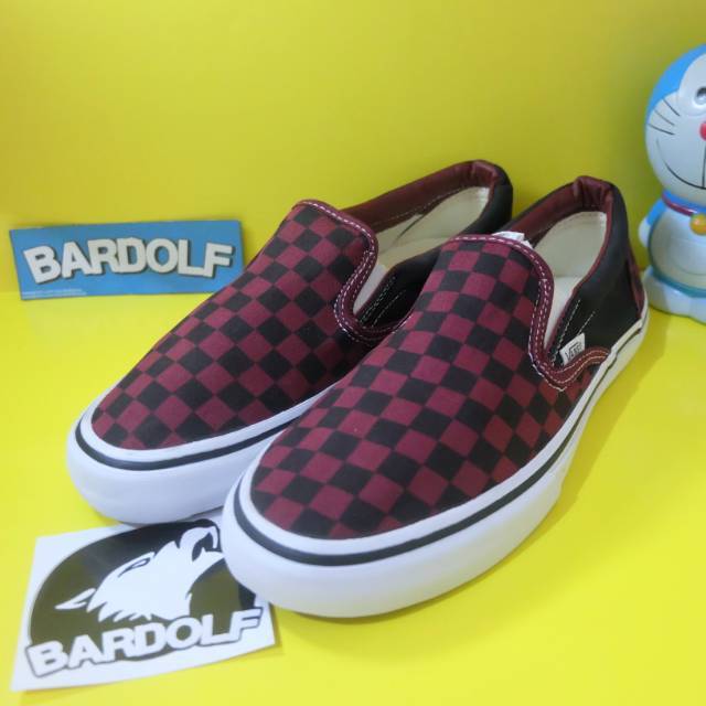vans checkerboard maroon