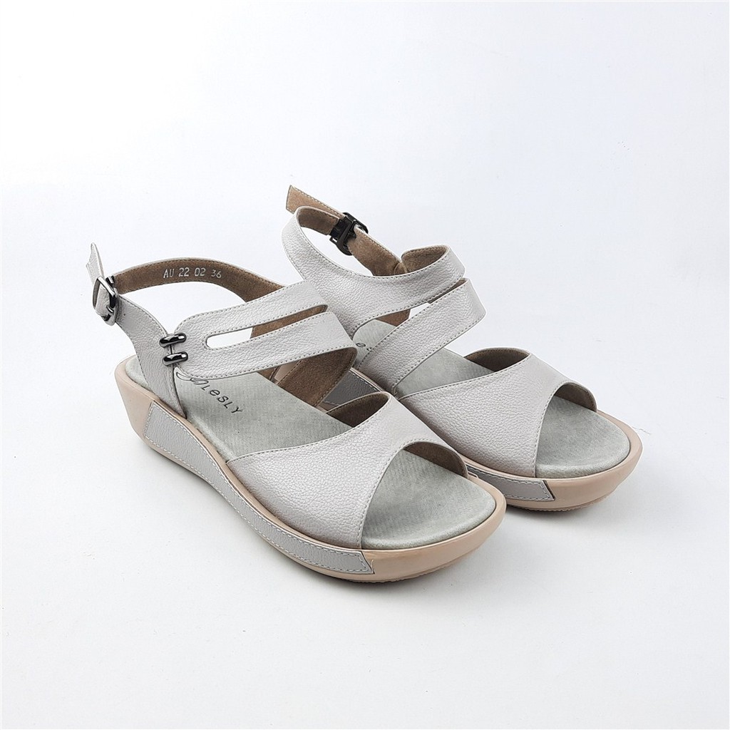 SANDAL SEPATU  WANITA LE BIANCA AU.22.02 36-40