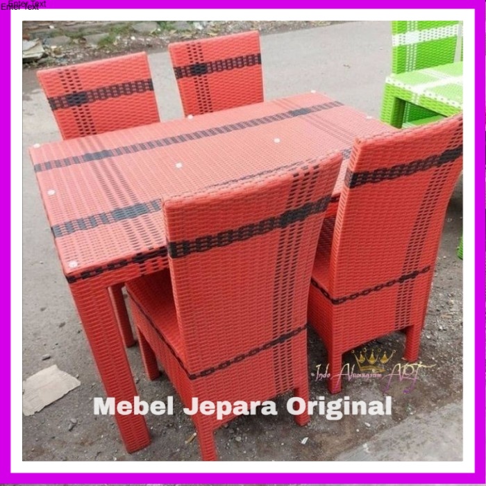 Kursi Makan Minimalis Bahan Rotan Sintetis Murah