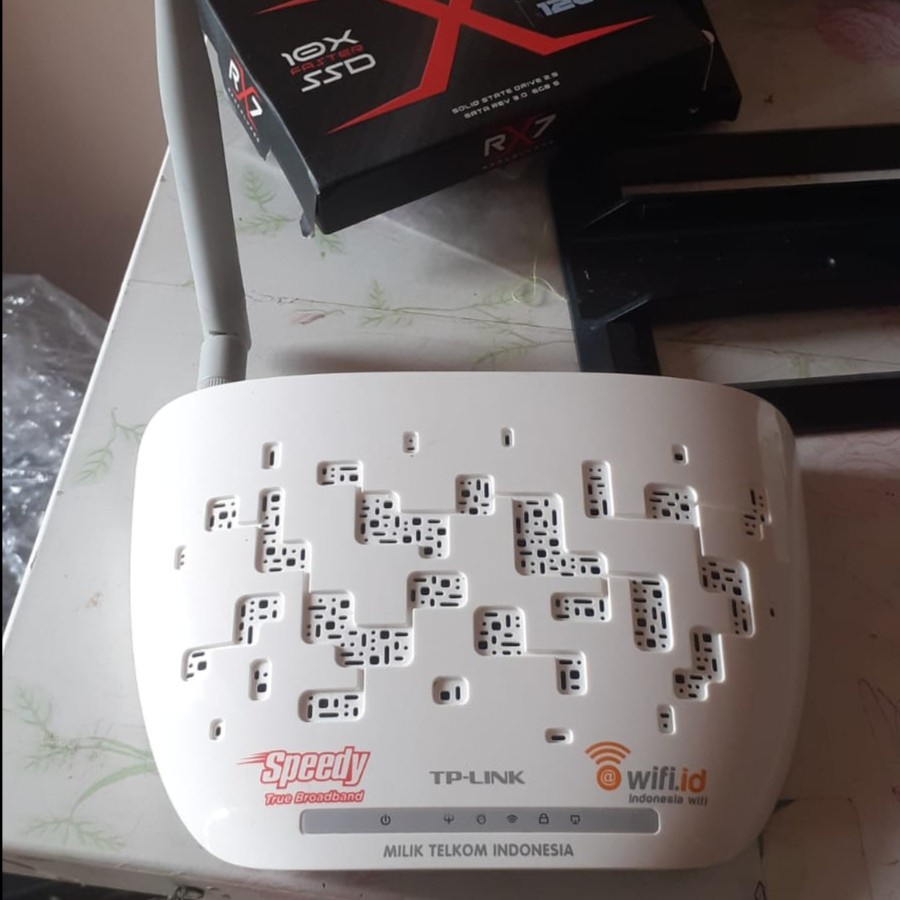 Modem TP-LINK TD-W8151N Wireless Router + Adaptor