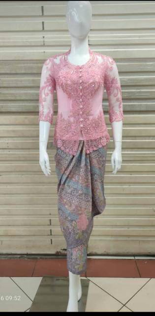 Set kebaya payet 3/4