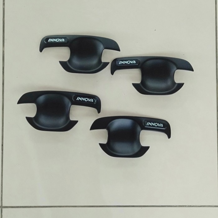 OUTER MANGKOK HANDLE HITAM DOFF MOBIL INNOVA 2005-2015