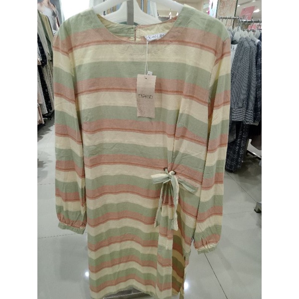 Atasan Expand by Matahari