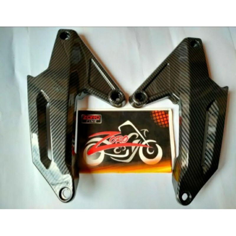 Cover tutup footstep carbon Honda Adv 150