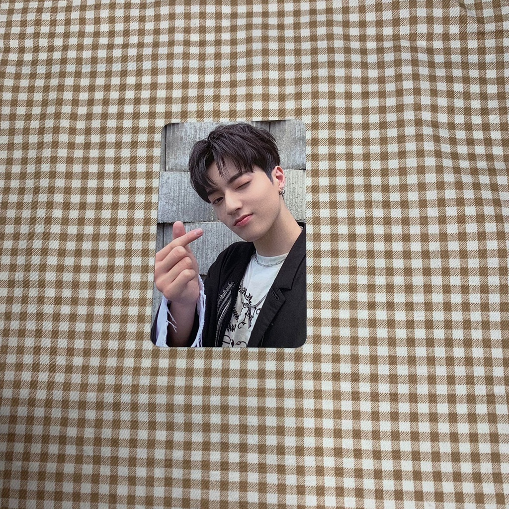 [BOOKED] PC Haruto Treasure Selfie Ch 2 Ktown4u