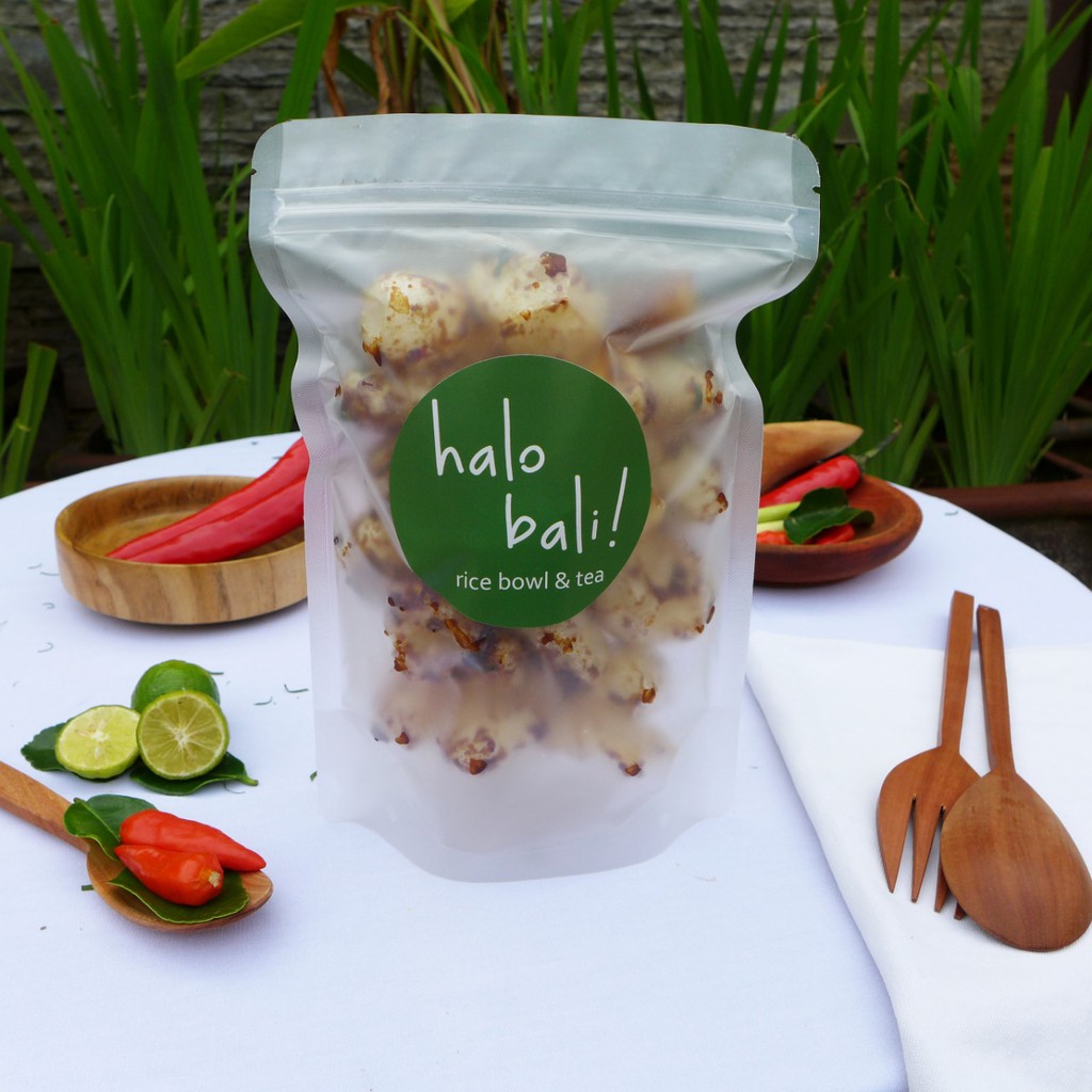 

Kerupuk kulit pedas ala Halo Bali