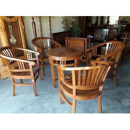 KURSI BETAWI AMERIKA