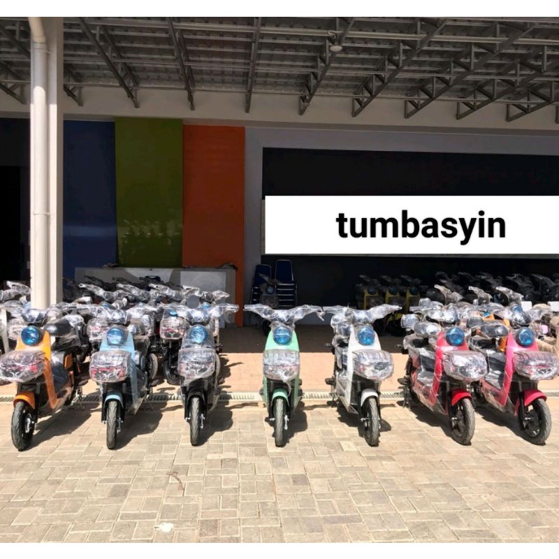 Sepeda Motor Listrik U winfly kekinian