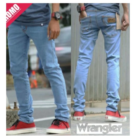 CELANA JEANS PRIA WRANGLER SLIM FIT BIOBLITZ KEREN / BIRU MUDA