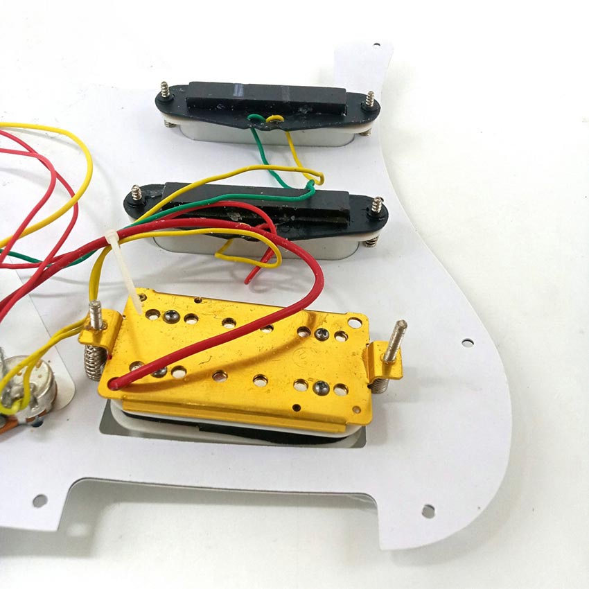 NEW - PICKUP PICKGUARD STRATOCASTER HSS SSH 3-PLY FULL SET ORIGINAL - HSH - PICKUP SET GITAR -