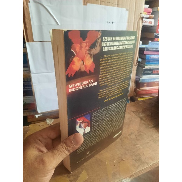 DARI ORDE BARU KE INDONESIA BARU LEWAT REFORMASI TOTAL by Sri Bintang Pamungkas