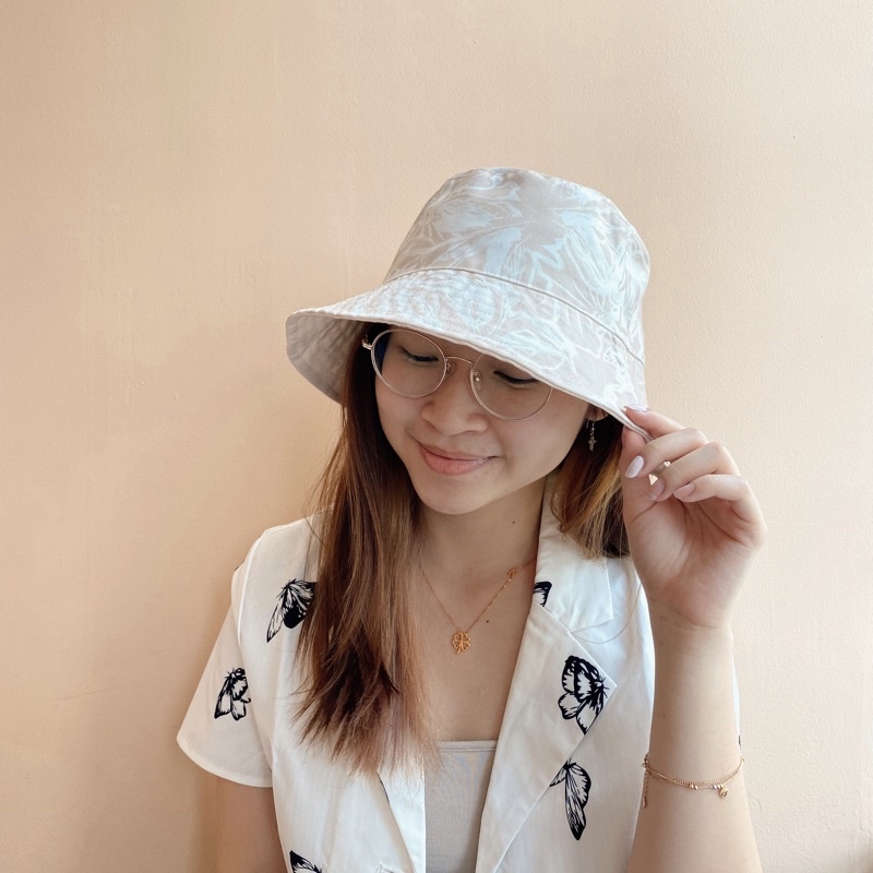 NOTTE - Reversible Bucket Hat Nude Flower Pattern