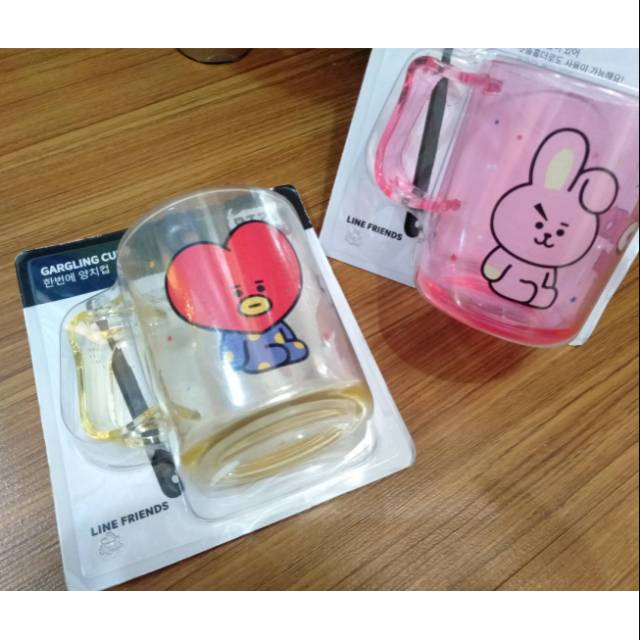 Official  BTSXLineFriends Gurgling  Cup Bt21 Caracter