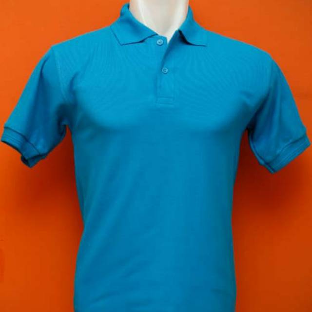 kaos polo t-shirt berkerah polos warna biru muda