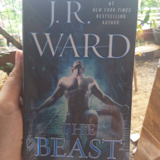 Novel the beast JR Ward