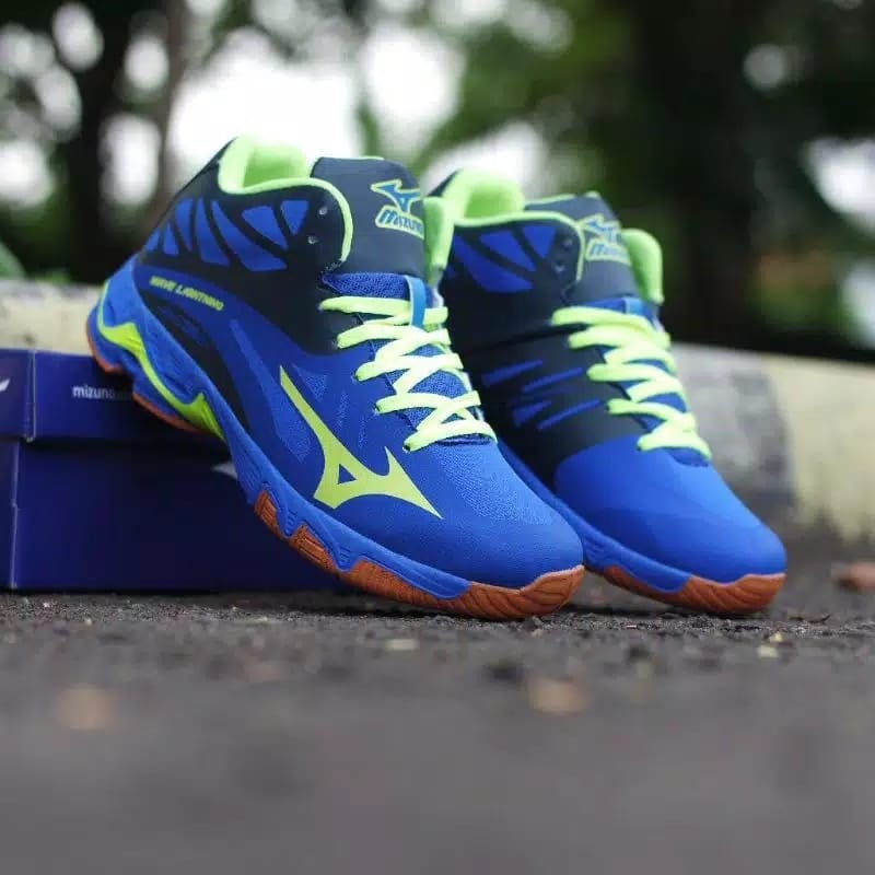 sepatu mizuno wlz 6 / sepatu volly / sepatu bola volly / sepatu voly/sepatu lari sepatu poli COD