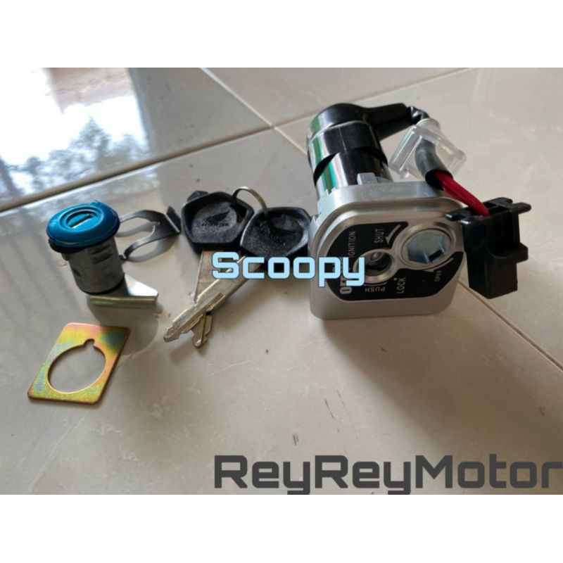 KUNCI KONTAK SET ASSY SCOOPY OEM