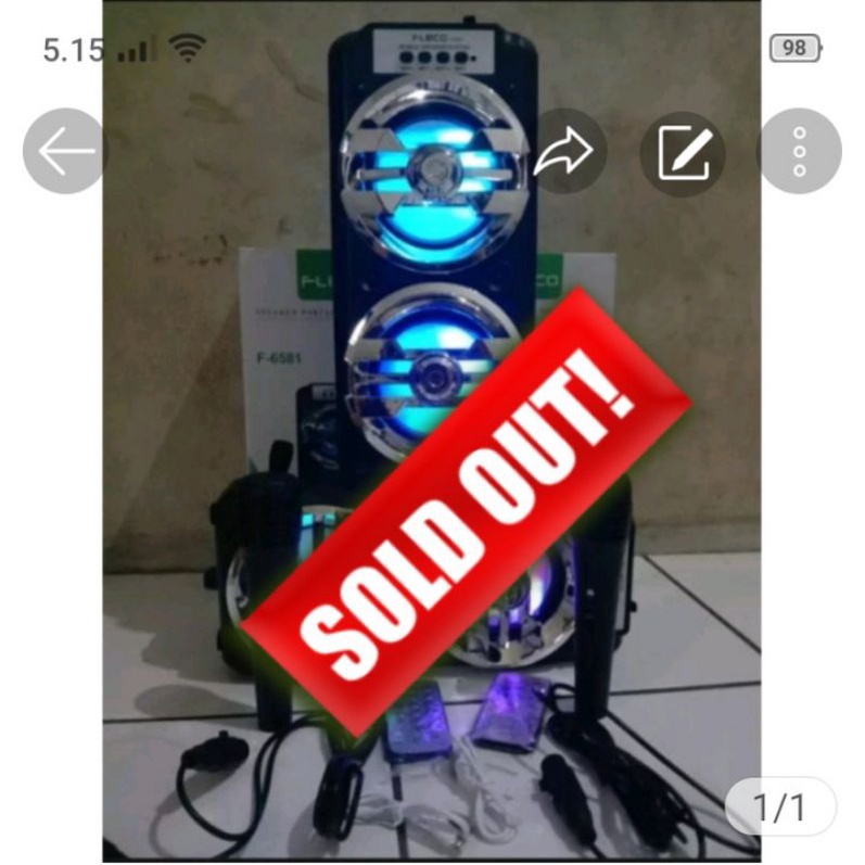 Satu Set Alat Karaoke