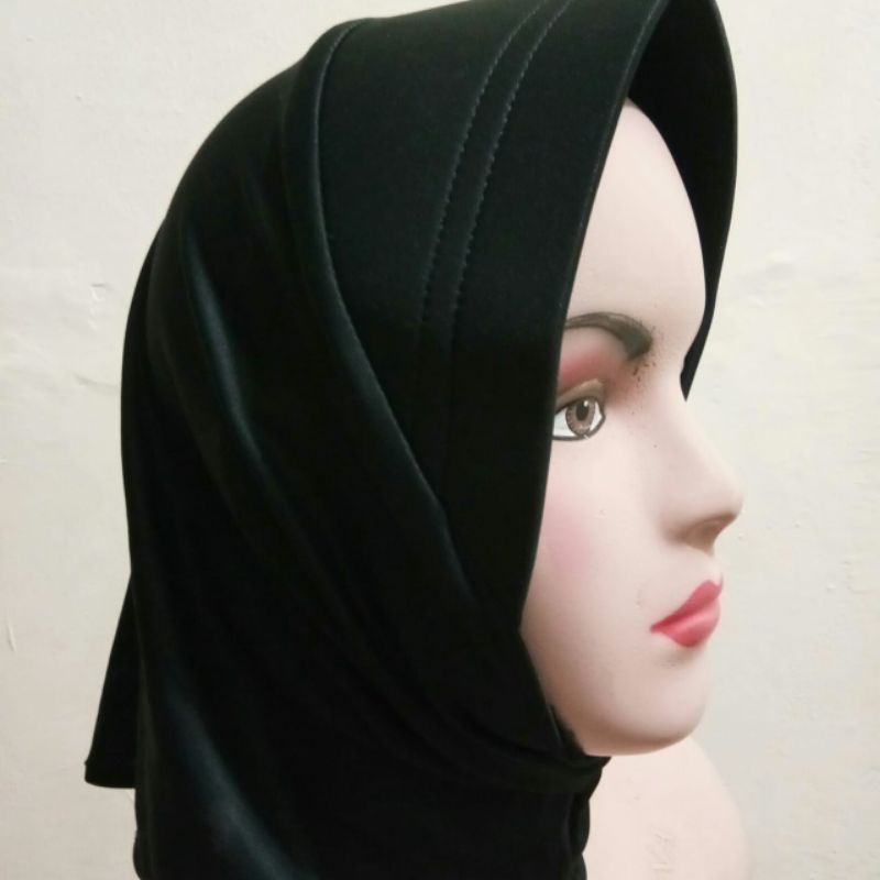 Inner Jilbab/Bergo Pendek/Jilbab Instan / bergo mini Hitam